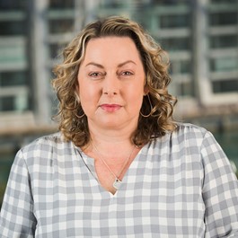 Justine Hollows