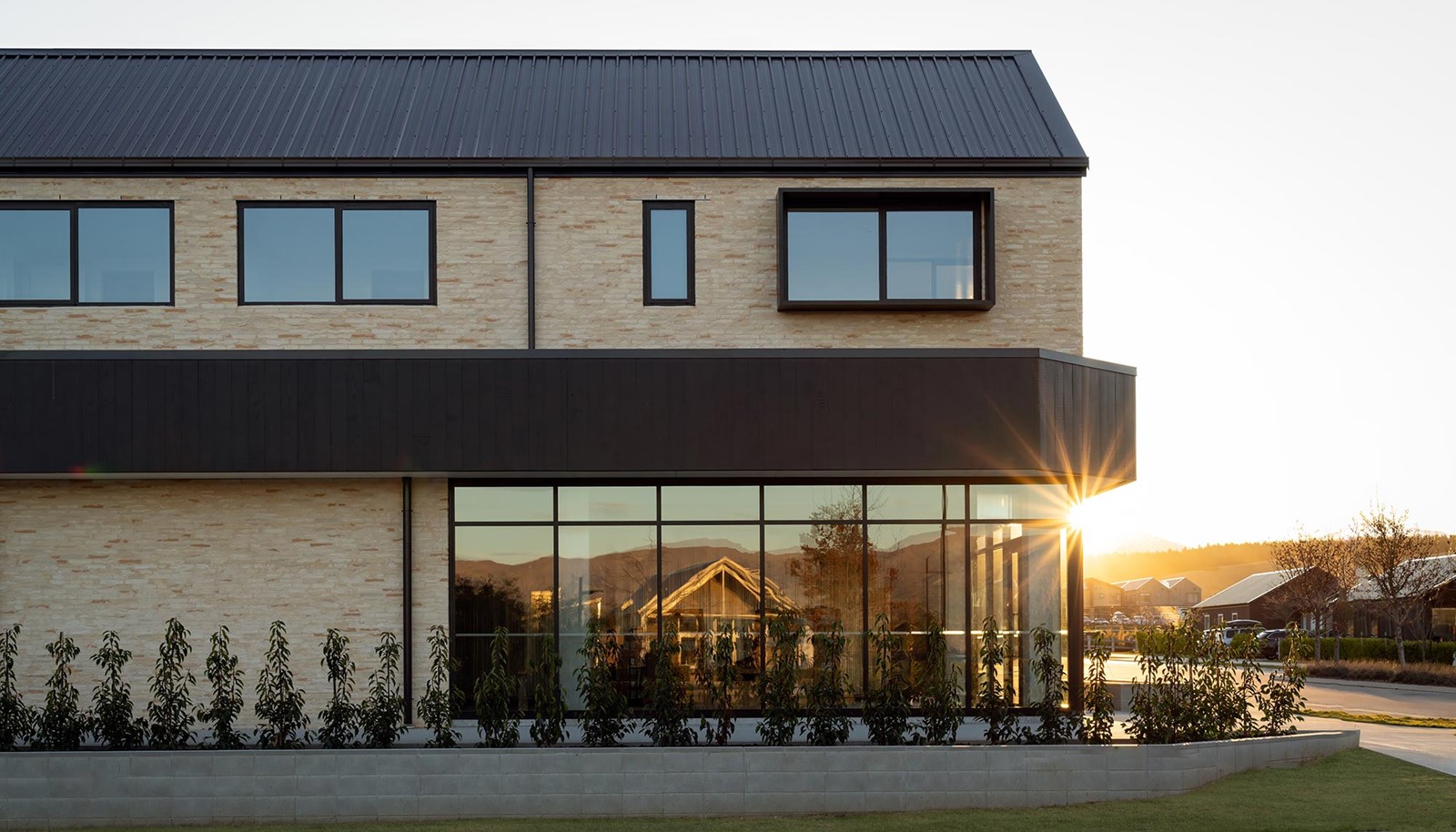 5_Updated_web.jpg (1)